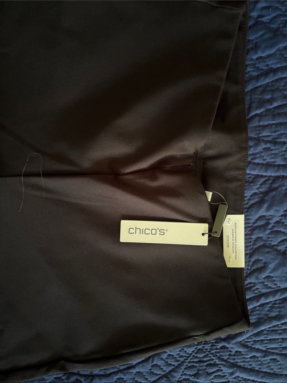 Chico's Black So Slimming Leggings - Size 1.5T Tall - Picture 2 of 6